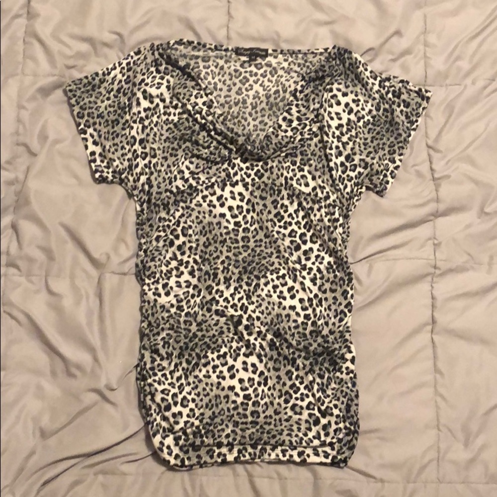 🔴 Leopard top made in USA